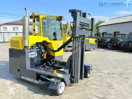 Stivuitor multidirectional Combilift