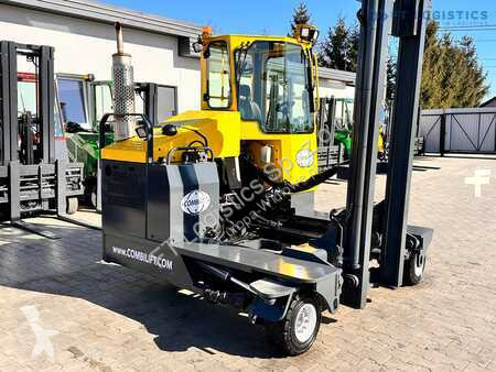 Stivuitor multidirectional Combilift
