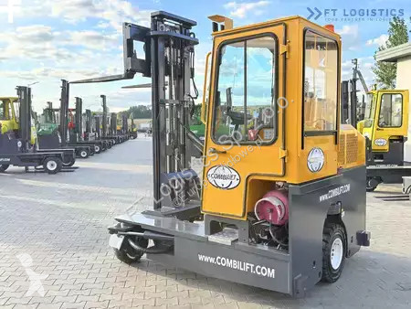 Štvorcestný vysokozdvižný vozík Combilift