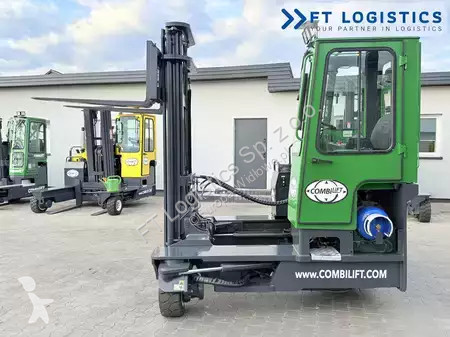 Štvorcestný vysokozdvižný vozík Combilift