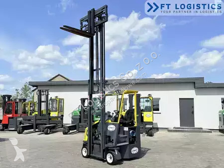 Многопосочен кар Combilift