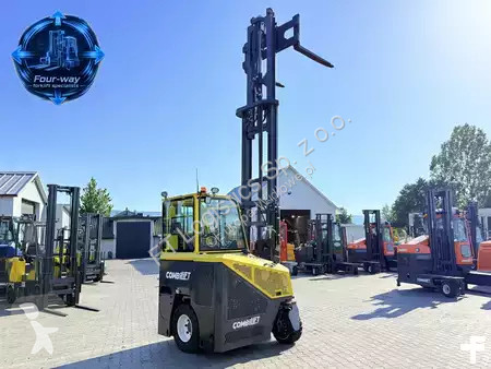 Stivuitor multidirectional Combilift