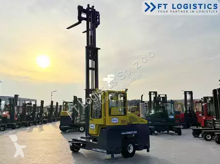 Stivuitor multidirectional Combilift