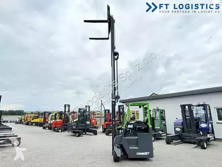 Многоходовой погрузчик Combilift
