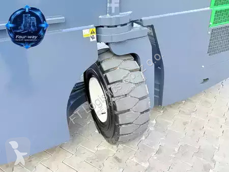 Stivuitor multidirectional Combilift