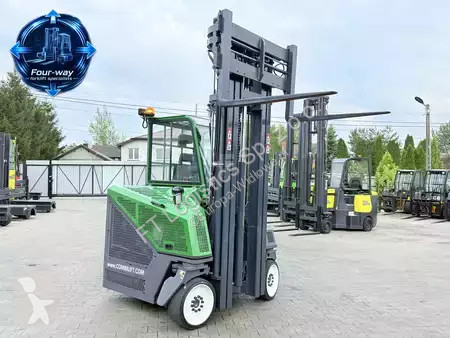 رافعة شوكية متعددة الاتجاهات Combilift