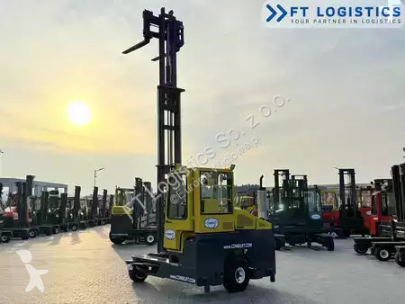 Stivuitor multidirectional Combilift