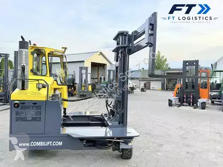 Многоходовой погрузчик Combilift
