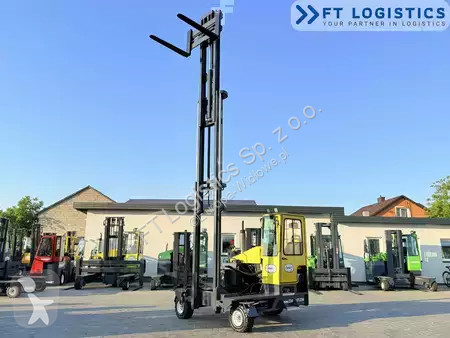 Stivuitor multidirectional Combilift