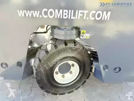 Многоходовой погрузчик Combilift