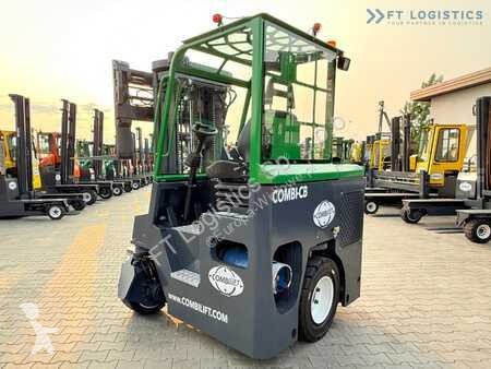 Stivuitor multidirectional Combilift