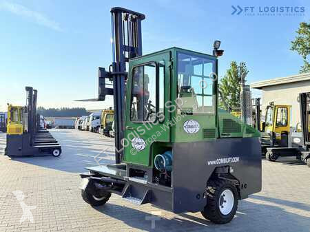 رافعة شوكية متعددة الاتجاهات Combilift