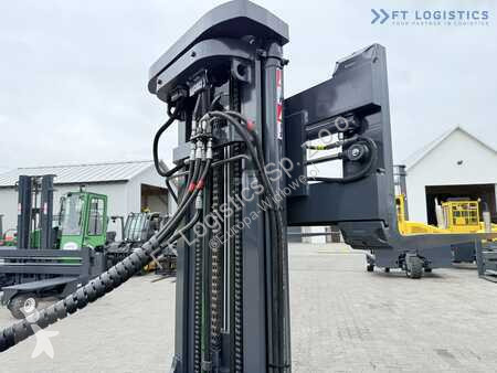 Stivuitor multidirectional Combilift