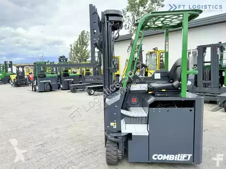 Štvorcestný vysokozdvižný vozík Combilift
