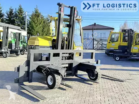 Štvorcestný vysokozdvižný vozík Combilift