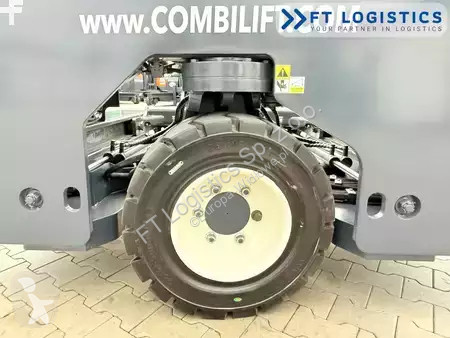 Štvorcestný vysokozdvižný vozík Combilift
