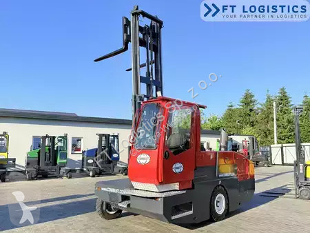 Stivuitor multidirectional Combilift