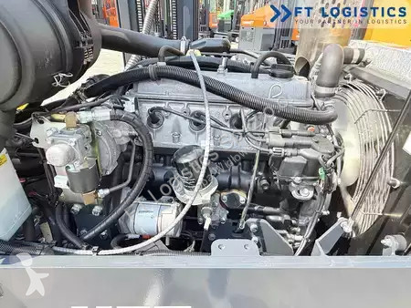 Stivuitor multidirectional Combilift