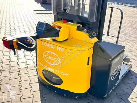 Chariot multidirectionnel Combilift