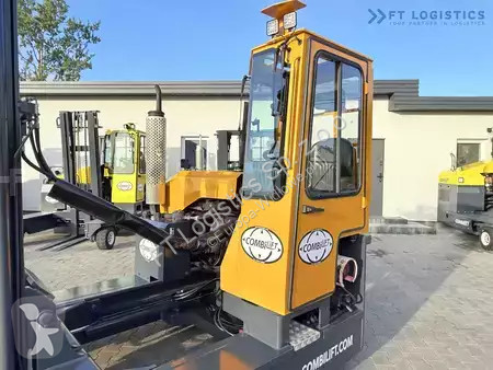 Štvorcestný vysokozdvižný vozík Combilift