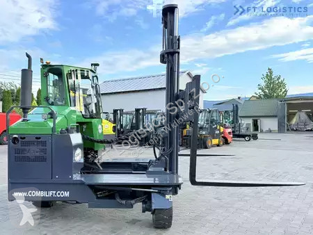 Štvorcestný vysokozdvižný vozík Combilift