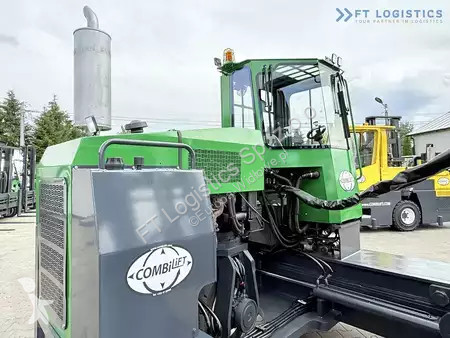 Štvorcestný vysokozdvižný vozík Combilift