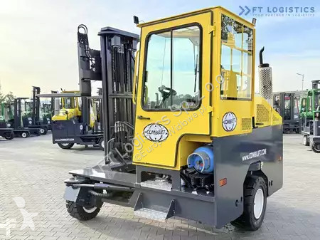 Štvorcestný vysokozdvižný vozík Combilift