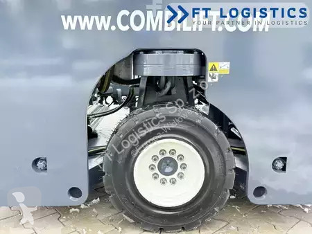 Štvorcestný vysokozdvižný vozík Combilift