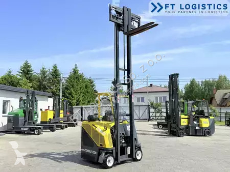 Многопосочен кар Combilift