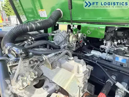 رافعة شوكية متعددة الاتجاهات Combilift