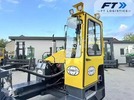Stivuitor multidirectional Combilift