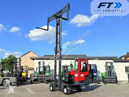 Stivuitor multidirectional Combilift
