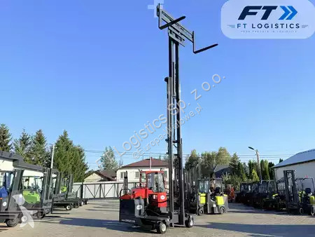 Stivuitor multidirectional Combilift