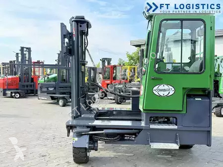 Stivuitor multidirectional Combilift