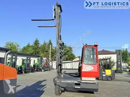 Многоходовой погрузчик Combilift