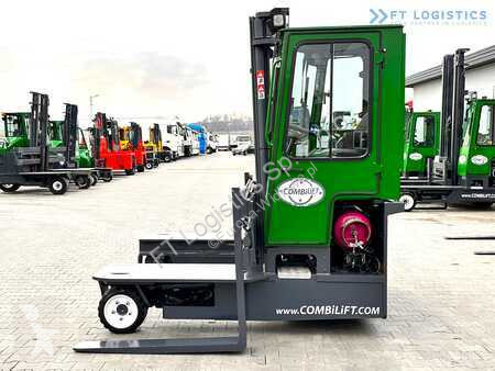 Stivuitor multidirectional Combilift