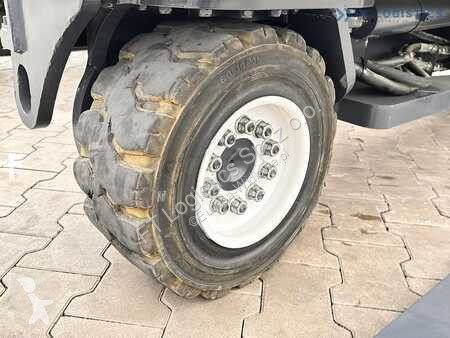 Stivuitor multidirectional Combilift