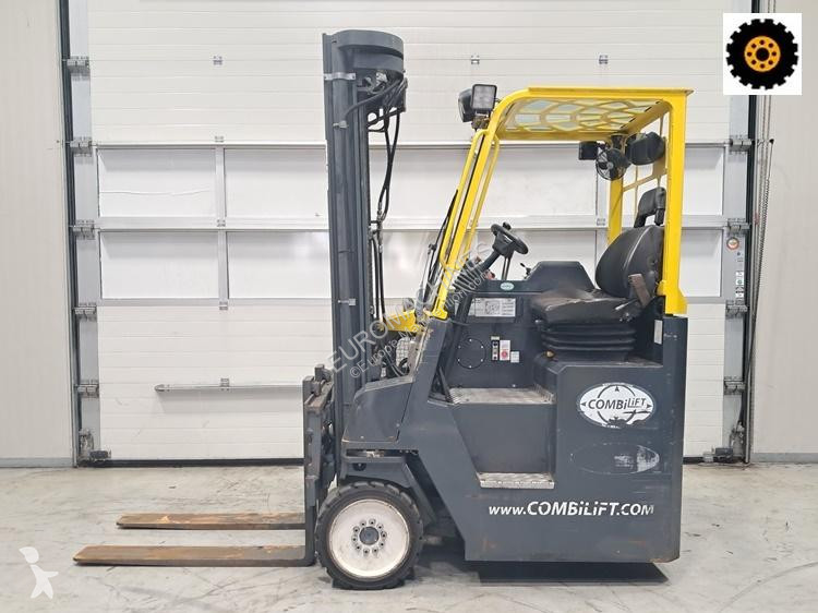 رافعة شوكية متعددة الاتجاهات Combilift  CB4000
