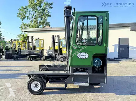 Štvorcestný vysokozdvižný vozík Combilift