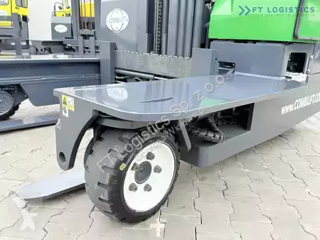 Štvorcestný vysokozdvižný vozík Combilift