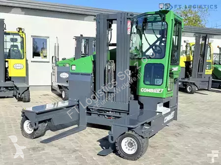 Štvorcestný vysokozdvižný vozík Combilift