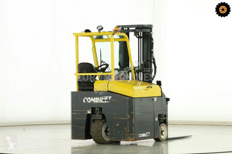 رافعة شوكية متعددة الاتجاهات Combilift  CBE-3000