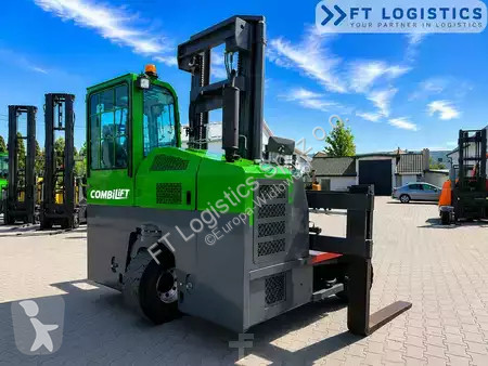 Многопосочен кар Combilift