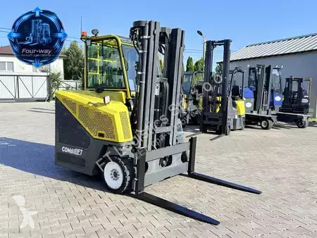Stivuitor multidirectional Combilift