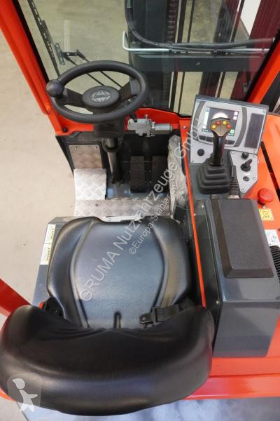 Многопосочен кар Combilift  CBE3000