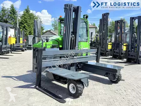 Многоходовой погрузчик Combilift