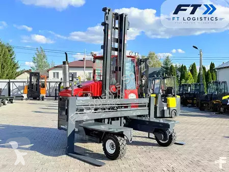 Stivuitor multidirectional Combilift