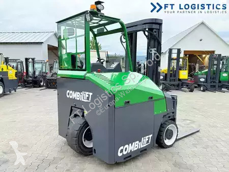 Stivuitor multidirectional Combilift