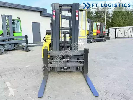 رافعة شوكية متعددة الاتجاهات Combilift