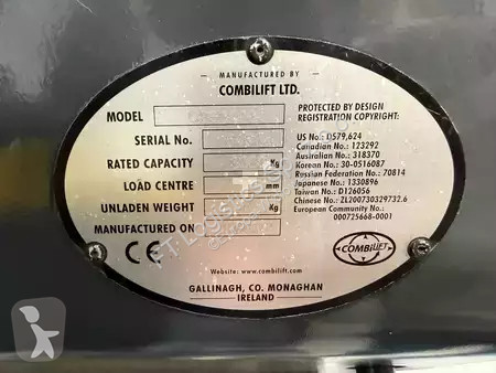 رافعة شوكية متعددة الاتجاهات Combilift